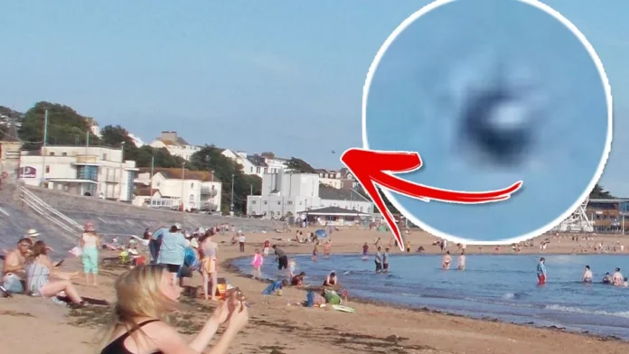 alien-investigator-claims-ufo-on-uk-beach